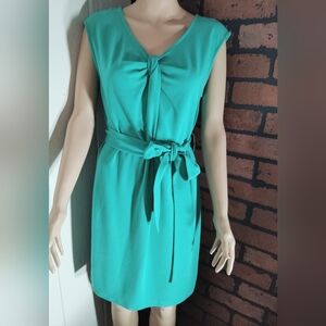 CLEAN!! LILLY PULITZER, Tie Waist Midi Dress. Size S